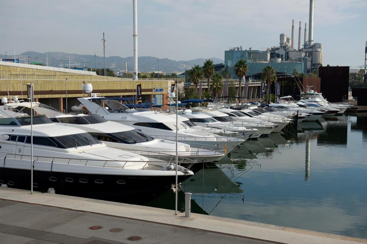 Boat Hotel Barcelona Sant Adria de Besos Exterior foto