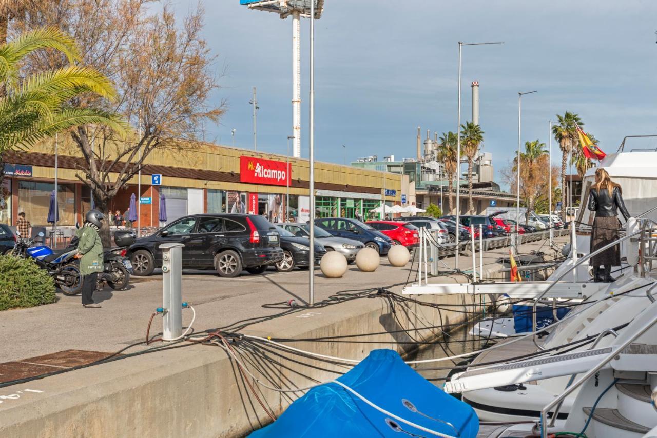 Boat Hotel Barcelona Sant Adria de Besos Exterior foto